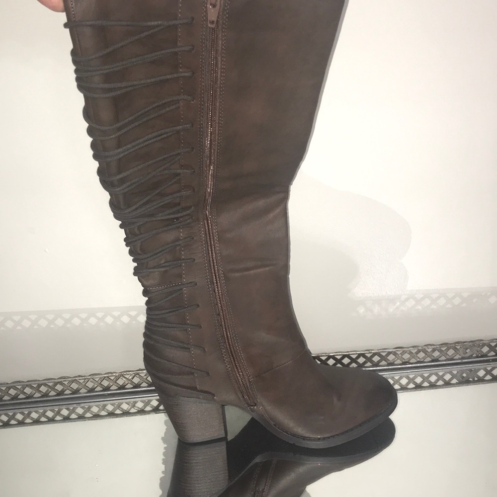 Mossimo Heeled Boots